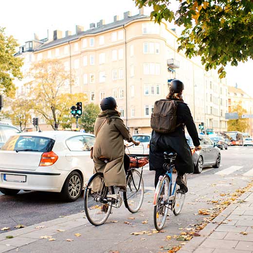 Rouler en surnombre avec des enfants en voiture - Les risques, amendes