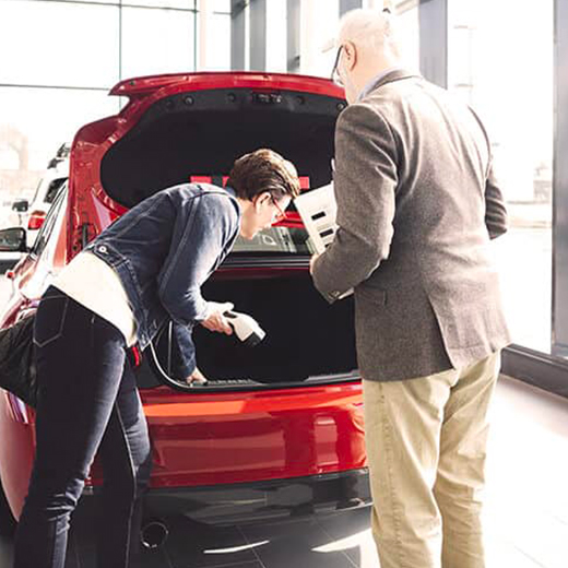 Rayure voiture : quelle prise en charge par l'assurance auto ? - MAIF