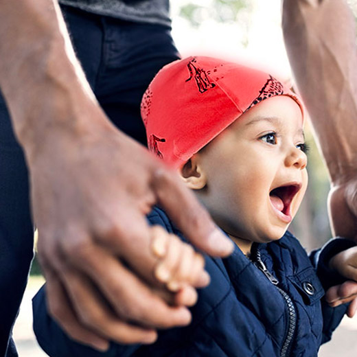 enfant qui marche