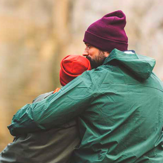 homme avec un enfant